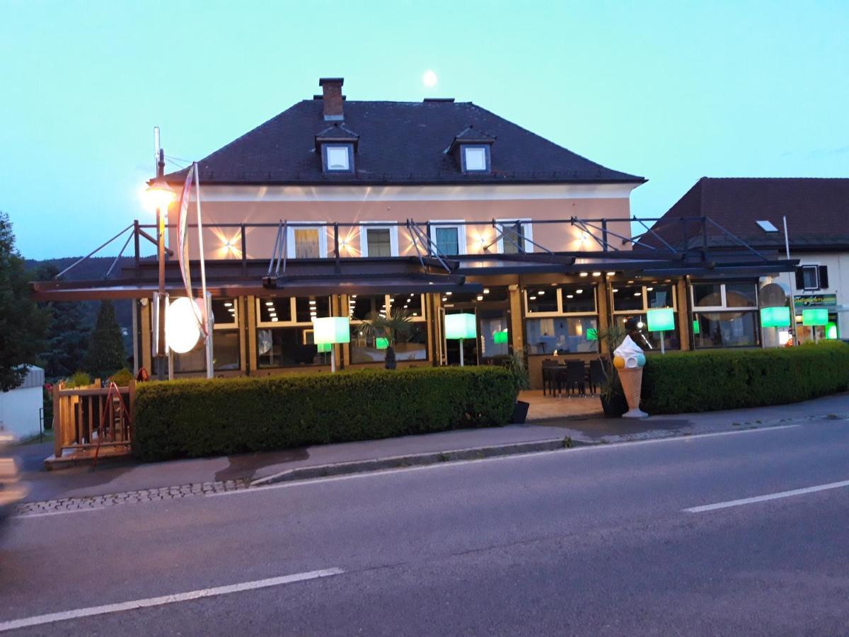Santa Lucia Apartments Bodensdorf Buitenkant foto