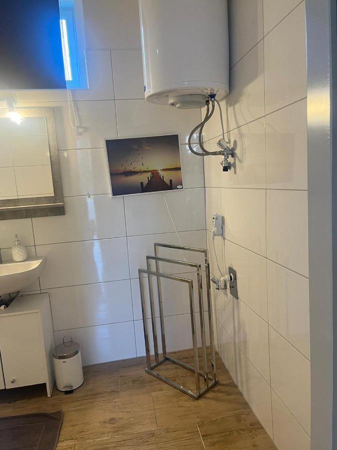 Santa Lucia Apartments Bodensdorf Buitenkant foto
